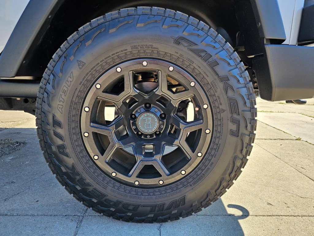 Jeep Wrangler Unlimited Vehicle Full-screen Gallery Image 17