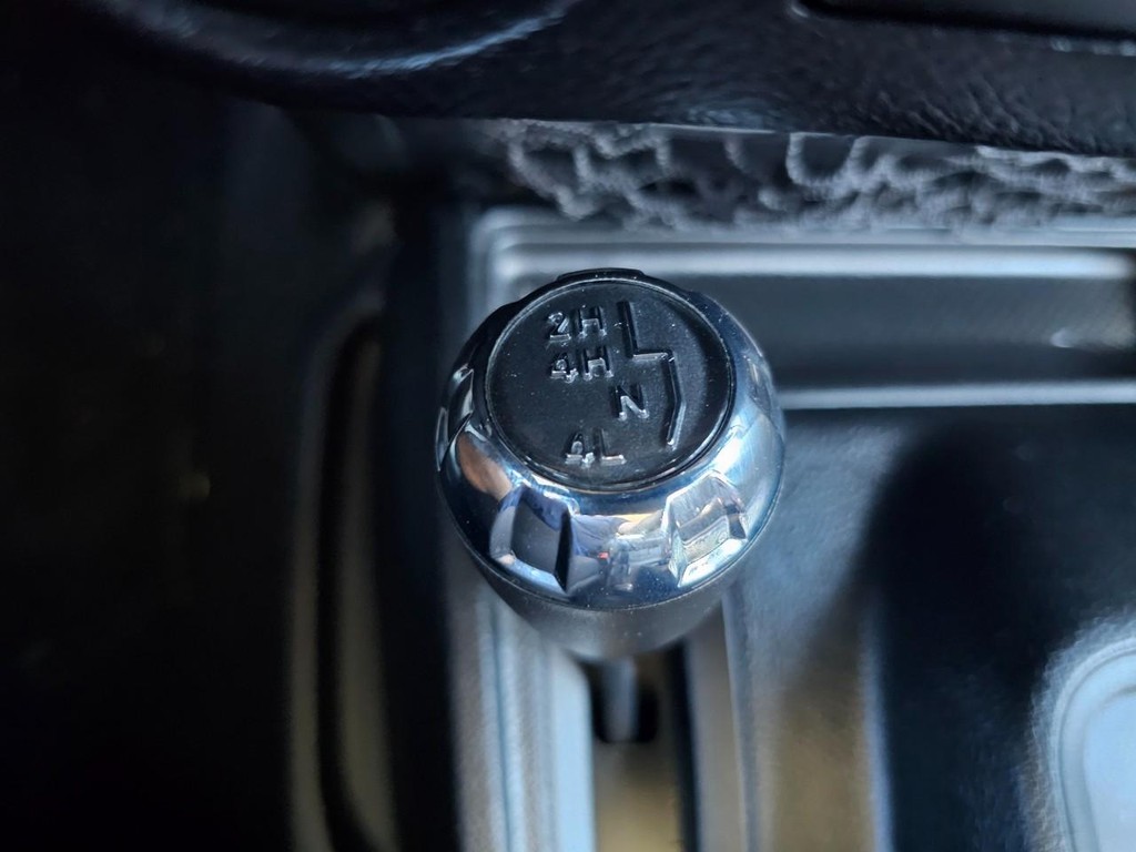 Jeep Wrangler Unlimited Vehicle Full-screen Gallery Image 24