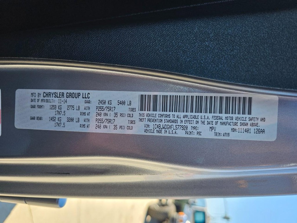 Jeep Wrangler Unlimited Vehicle Full-screen Gallery Image 35