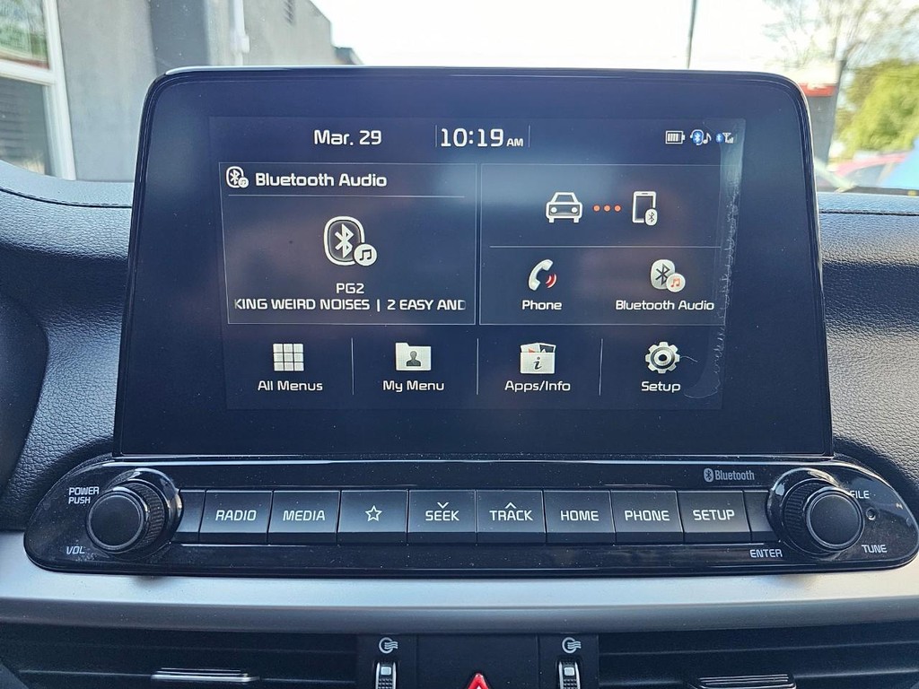 Kia Forte Vehicle Full-screen Gallery Image 22