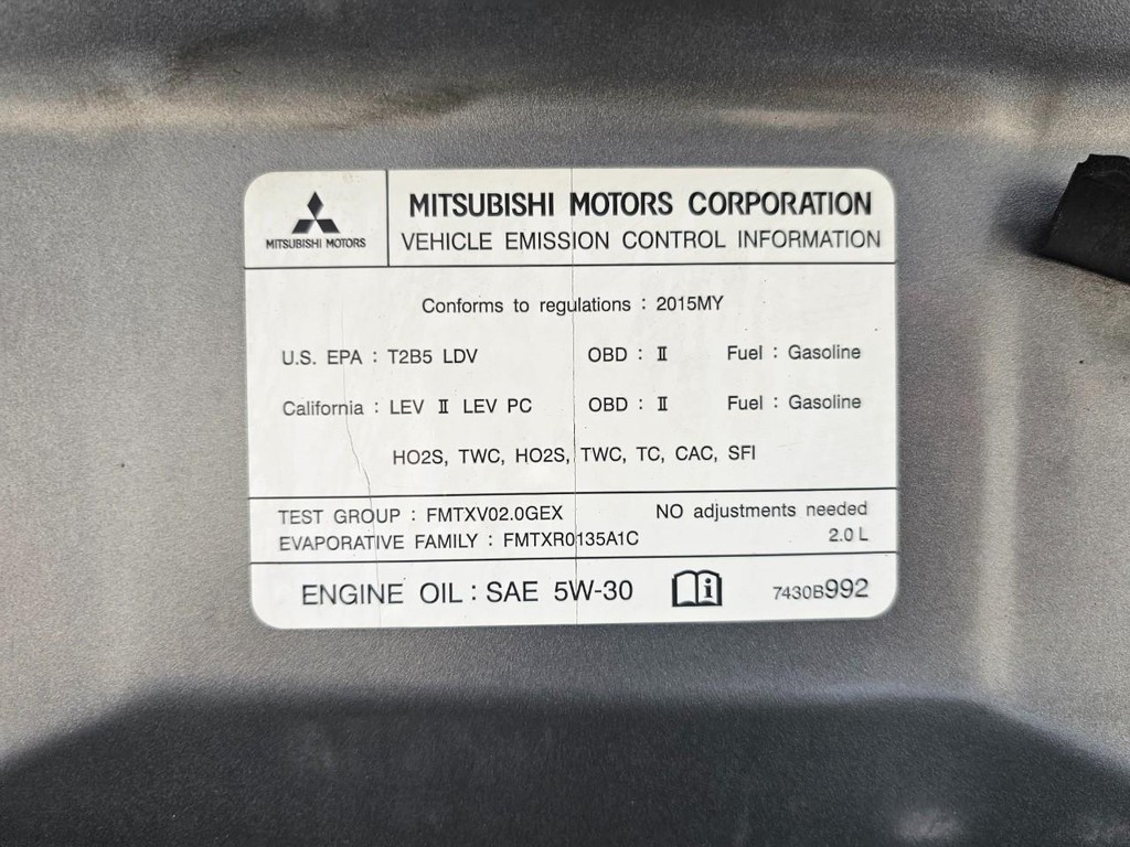 Mitsubishi Lancer Evolution Vehicle Full-screen Gallery Image 38