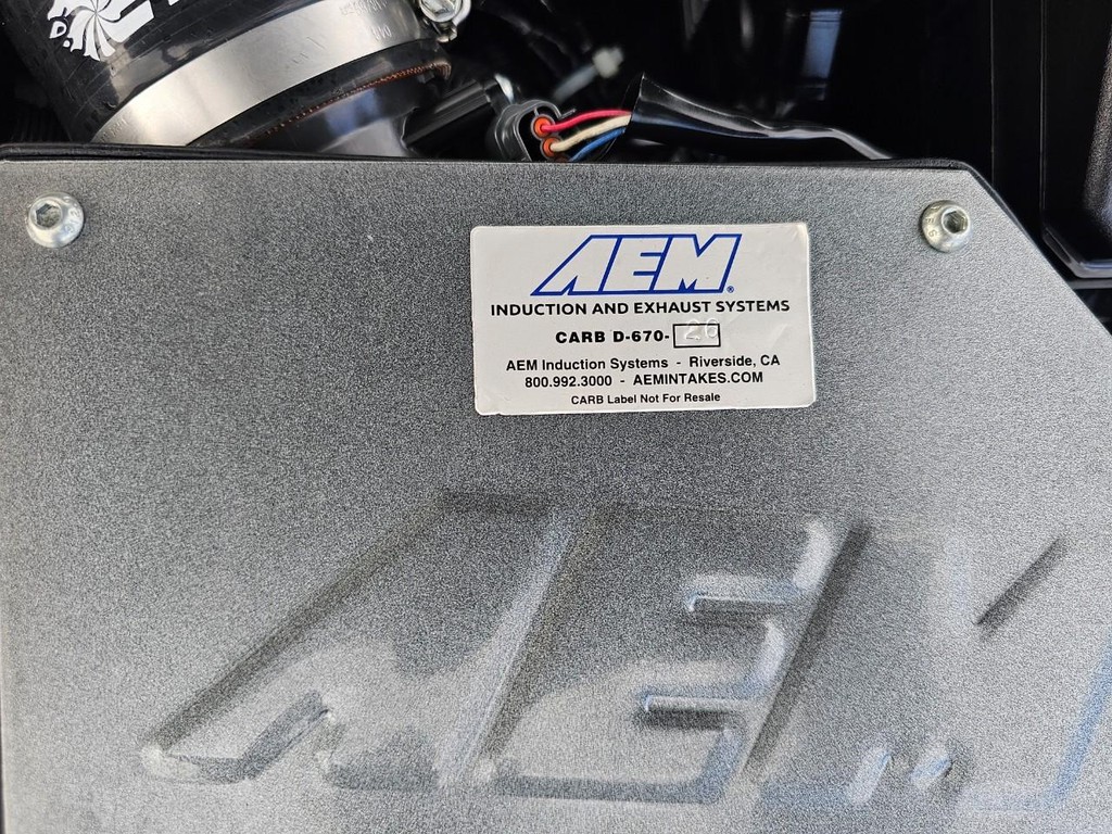 Mitsubishi Lancer Evolution Vehicle Full-screen Gallery Image 39