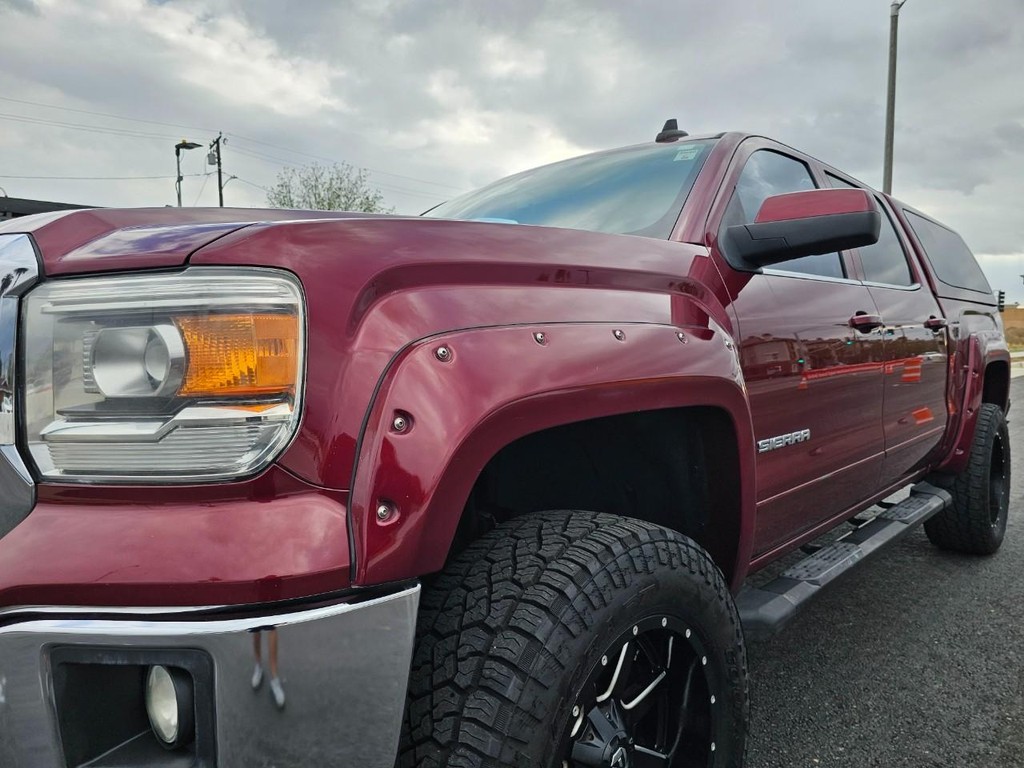 GMC Sierra 1500 Vehicle Full-screen Gallery Image 11