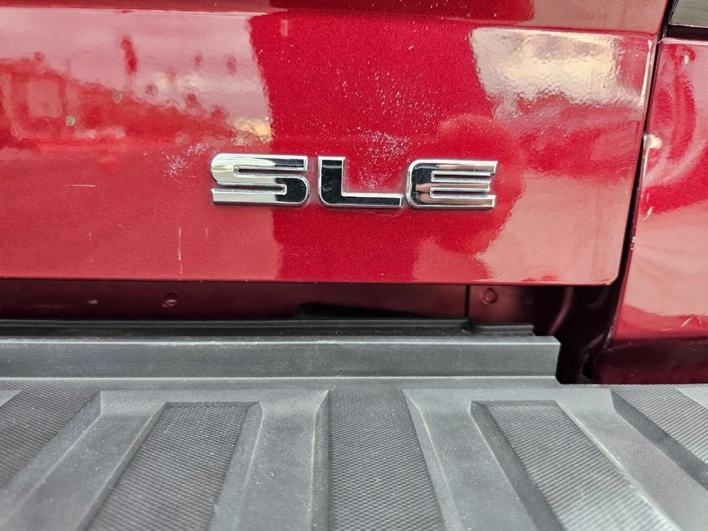 GMC Sierra 1500 Vehicle Full-screen Gallery Image 14