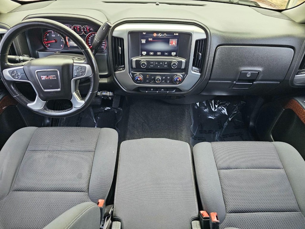 GMC Sierra 1500 Vehicle Full-screen Gallery Image 28