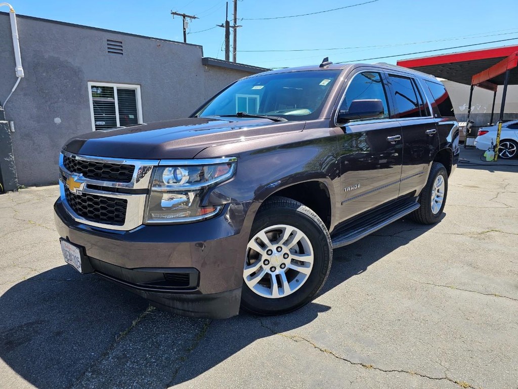 Chevrolet Tahoe Vehicle Full-screen Gallery Image 2