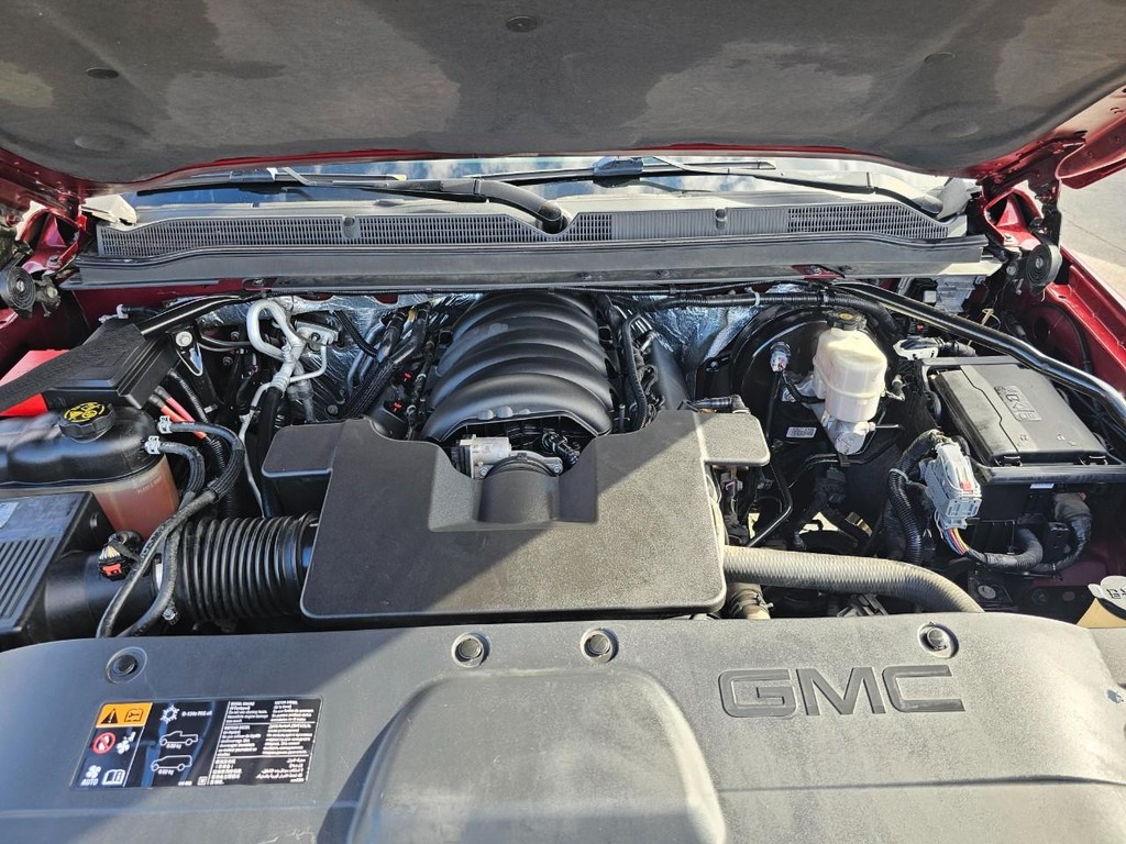 GMC Yukon XL Vehicle Full-screen Gallery Image 39