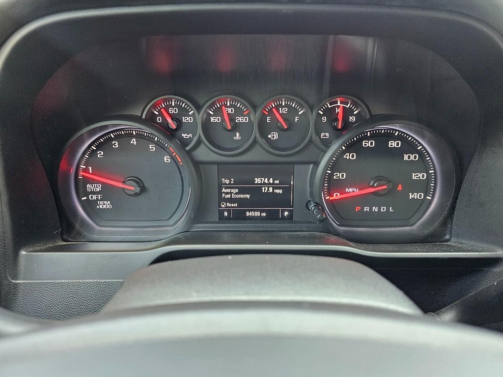 Chevrolet Silverado 1500 Vehicle Full-screen Gallery Image 19