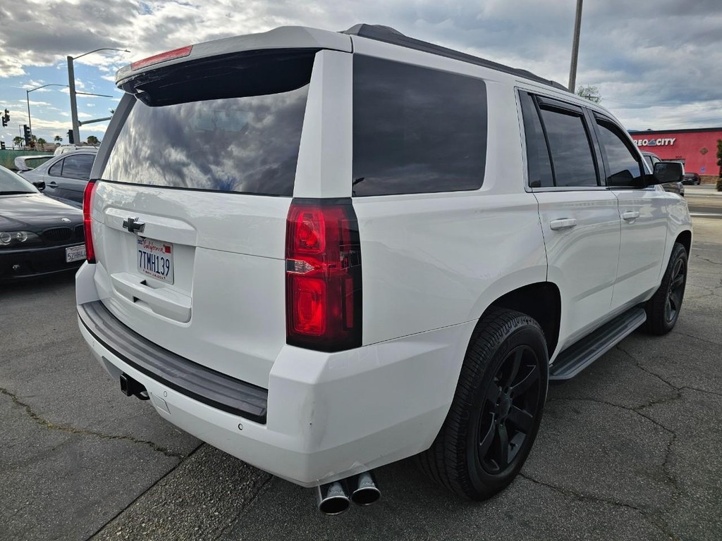 Chevrolet Tahoe Vehicle Full-screen Gallery Image 6