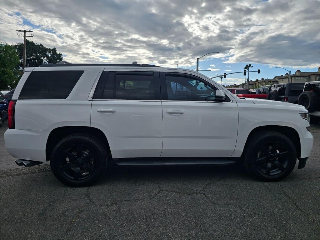 Chevrolet Tahoe Vehicle Full-screen Gallery Image 7