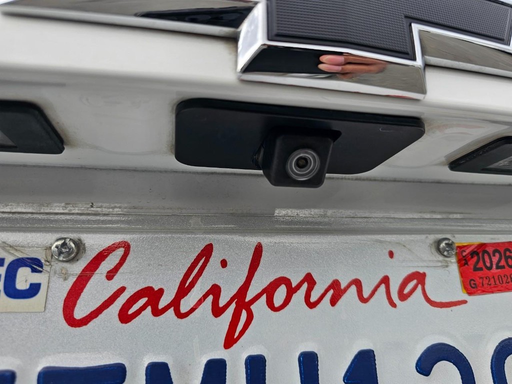 Chevrolet Tahoe Vehicle Full-screen Gallery Image 15