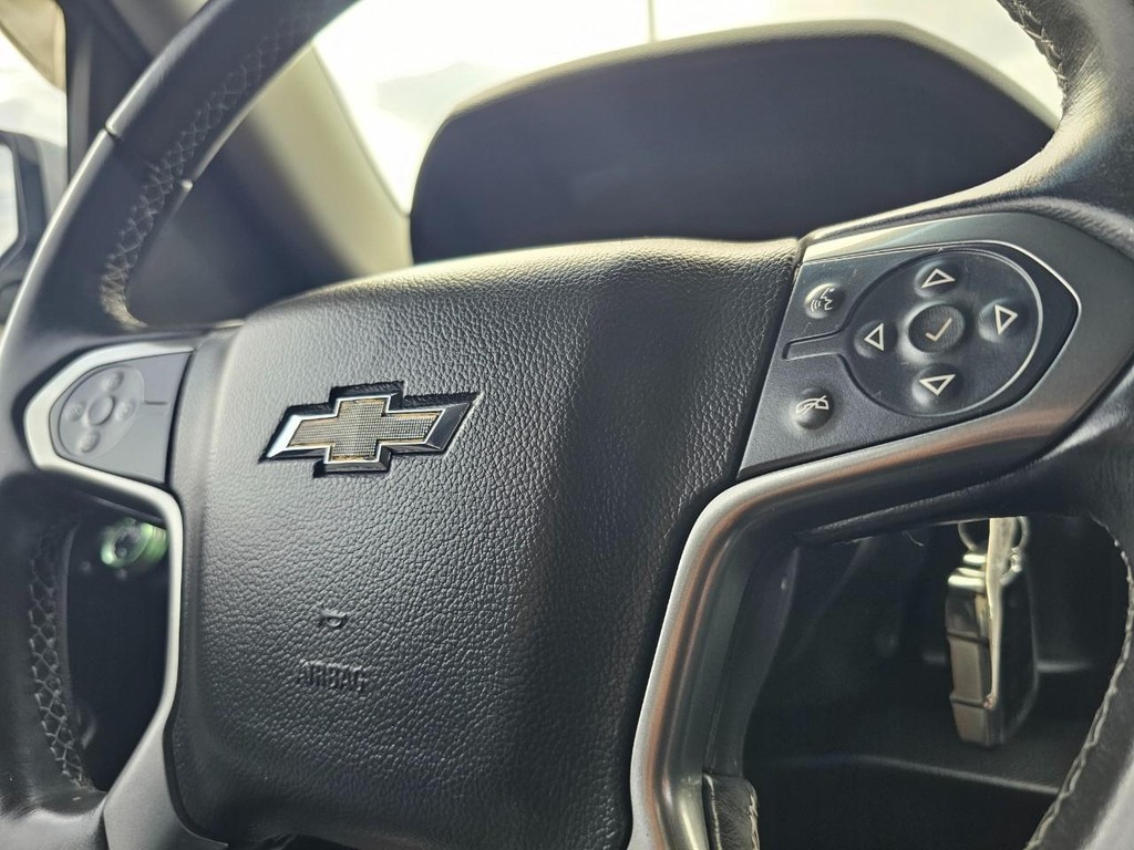 Chevrolet Tahoe Vehicle Full-screen Gallery Image 22