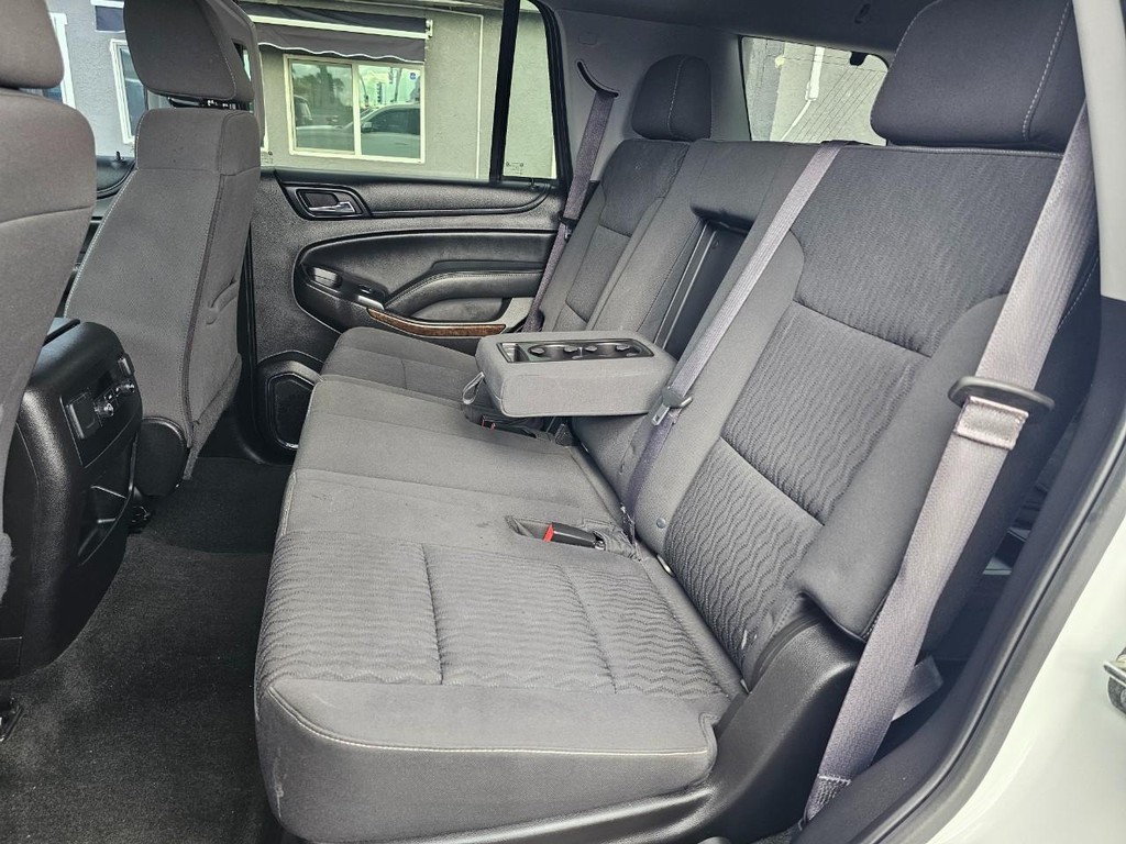 Chevrolet Tahoe Vehicle Full-screen Gallery Image 26