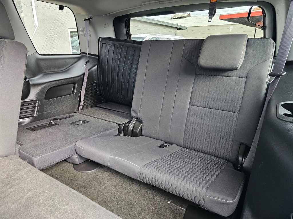 Chevrolet Tahoe Vehicle Full-screen Gallery Image 27