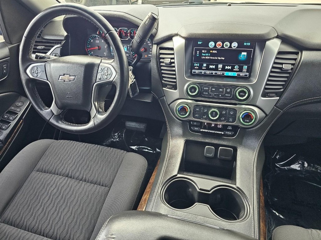 Chevrolet Tahoe Vehicle Full-screen Gallery Image 32