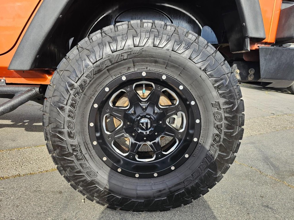 Jeep Wrangler Unlimited Vehicle Full-screen Gallery Image 21