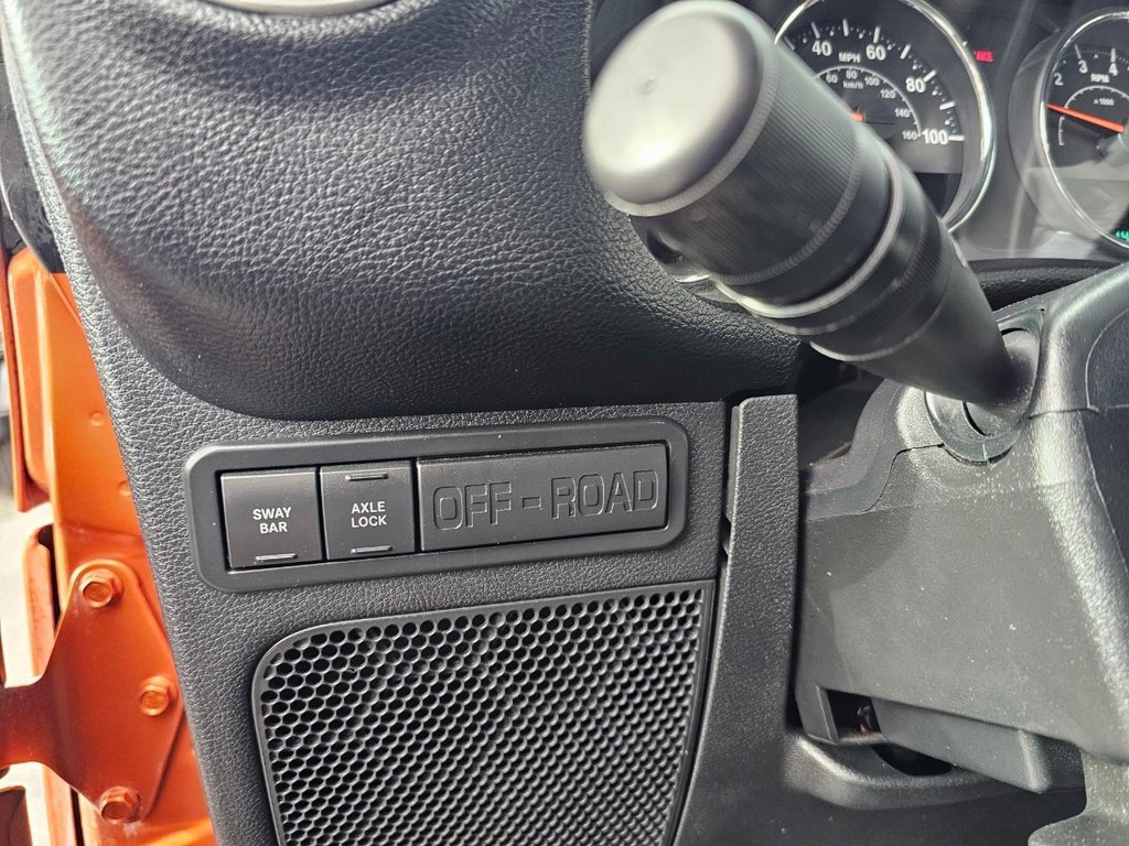 Jeep Wrangler Unlimited Vehicle Full-screen Gallery Image 24