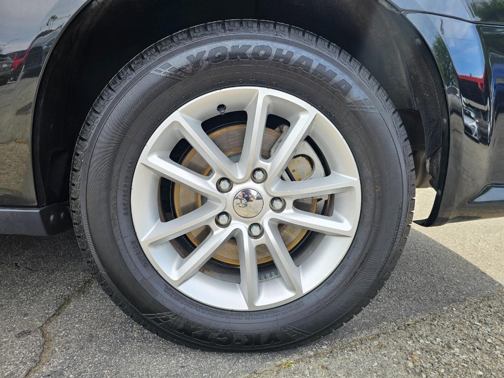 Dodge Grand Caravan Vehicle Full-screen Gallery Image 16