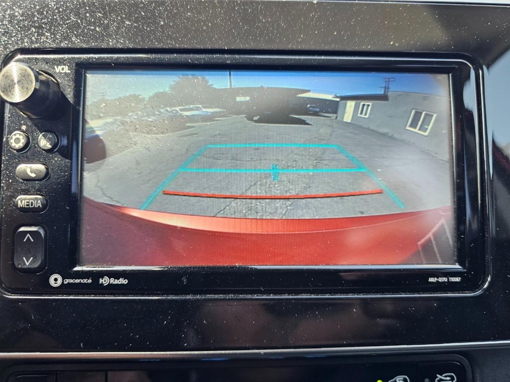 Toyota Corolla iM Vehicle Full-screen Gallery Image 24