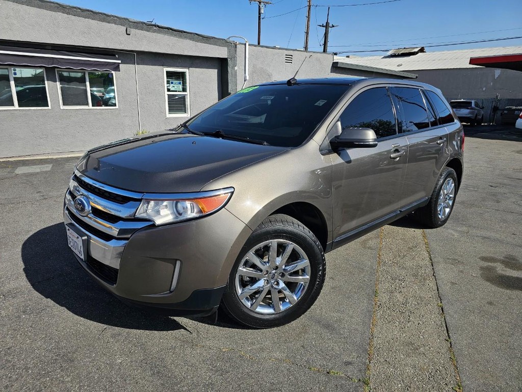 Ford Edge Vehicle Full-screen Gallery Image 2