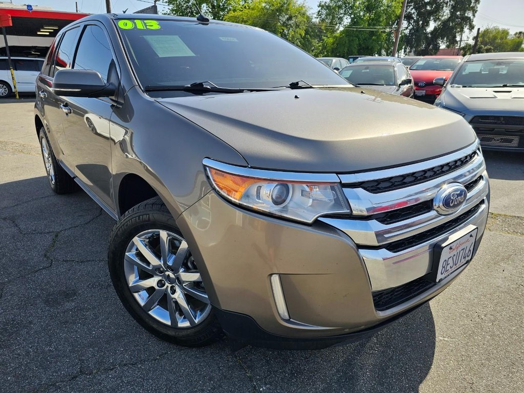 Ford Edge Vehicle Full-screen Gallery Image 8