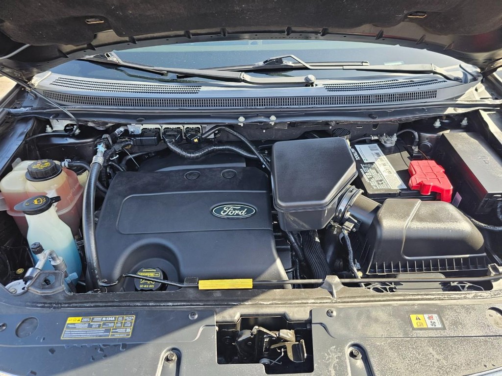 Ford Edge Vehicle Full-screen Gallery Image 37