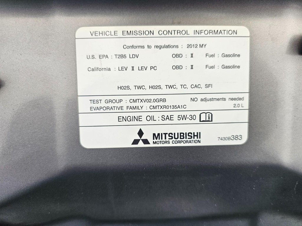 Mitsubishi Lancer Evolution Vehicle Full-screen Gallery Image 33