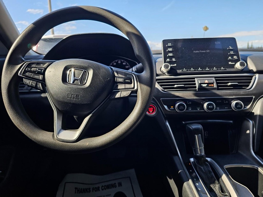 Honda Accord Sedan Vehicle Full-screen Gallery Image 23