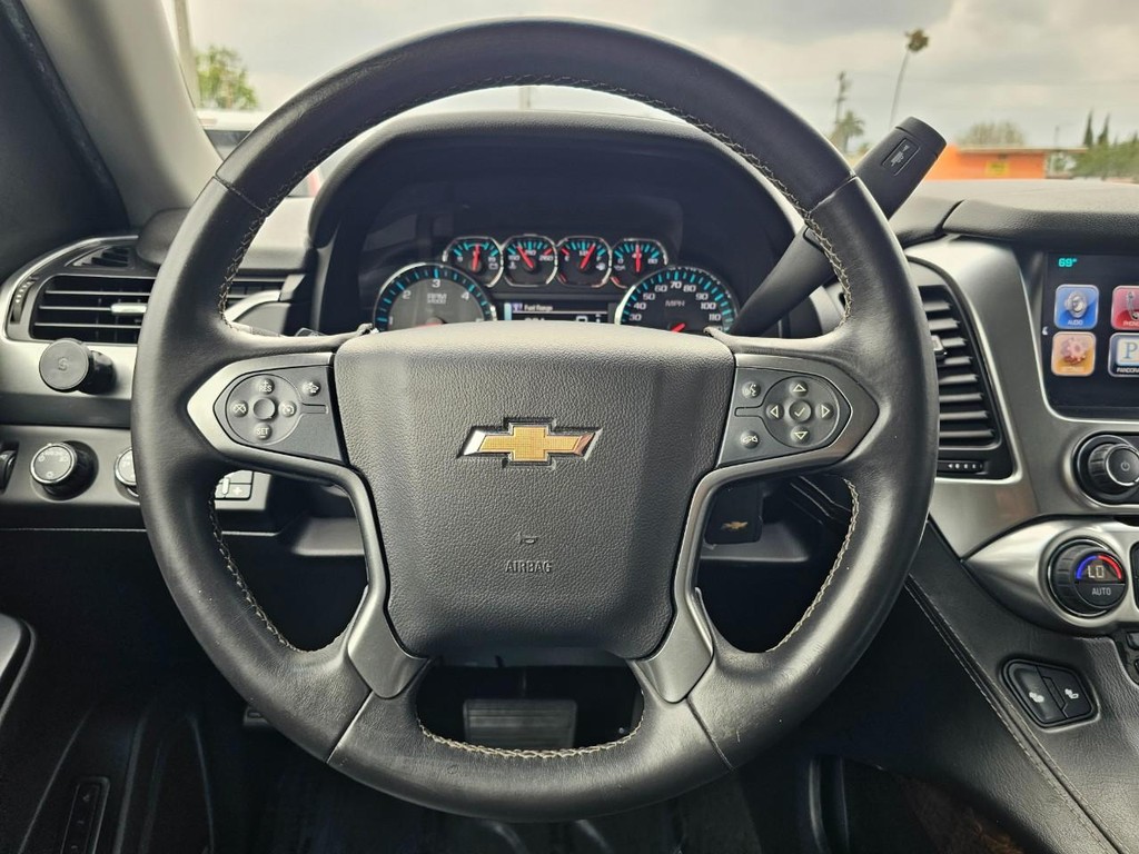 Chevrolet Tahoe Vehicle Full-screen Gallery Image 30