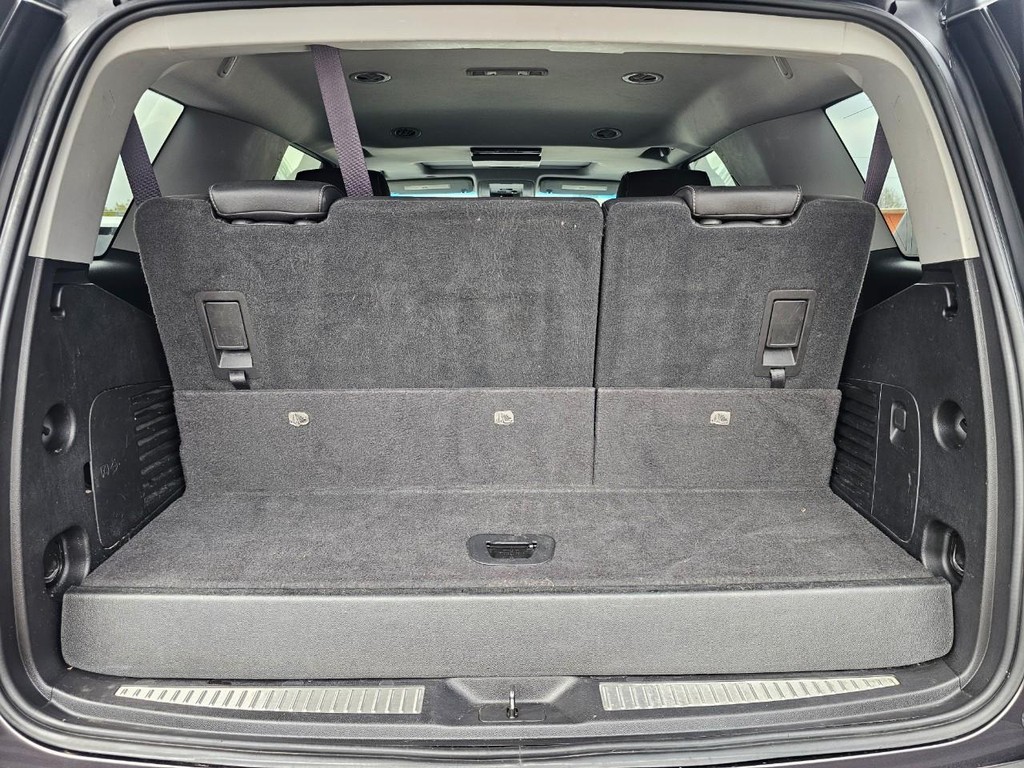 Chevrolet Tahoe Vehicle Full-screen Gallery Image 37