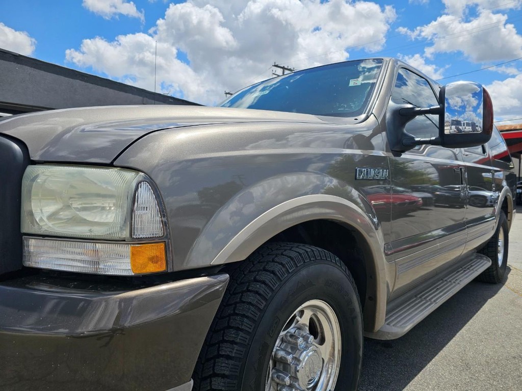 Ford Excursion Vehicle Full-screen Gallery Image 11