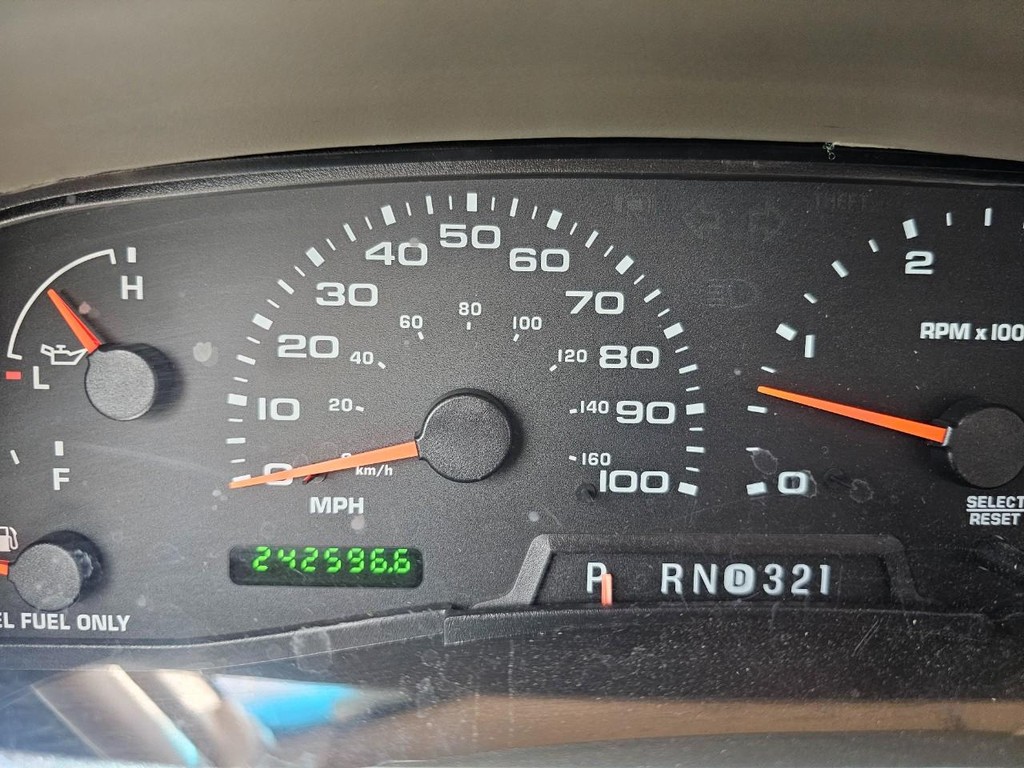 Ford Excursion Vehicle Full-screen Gallery Image 20