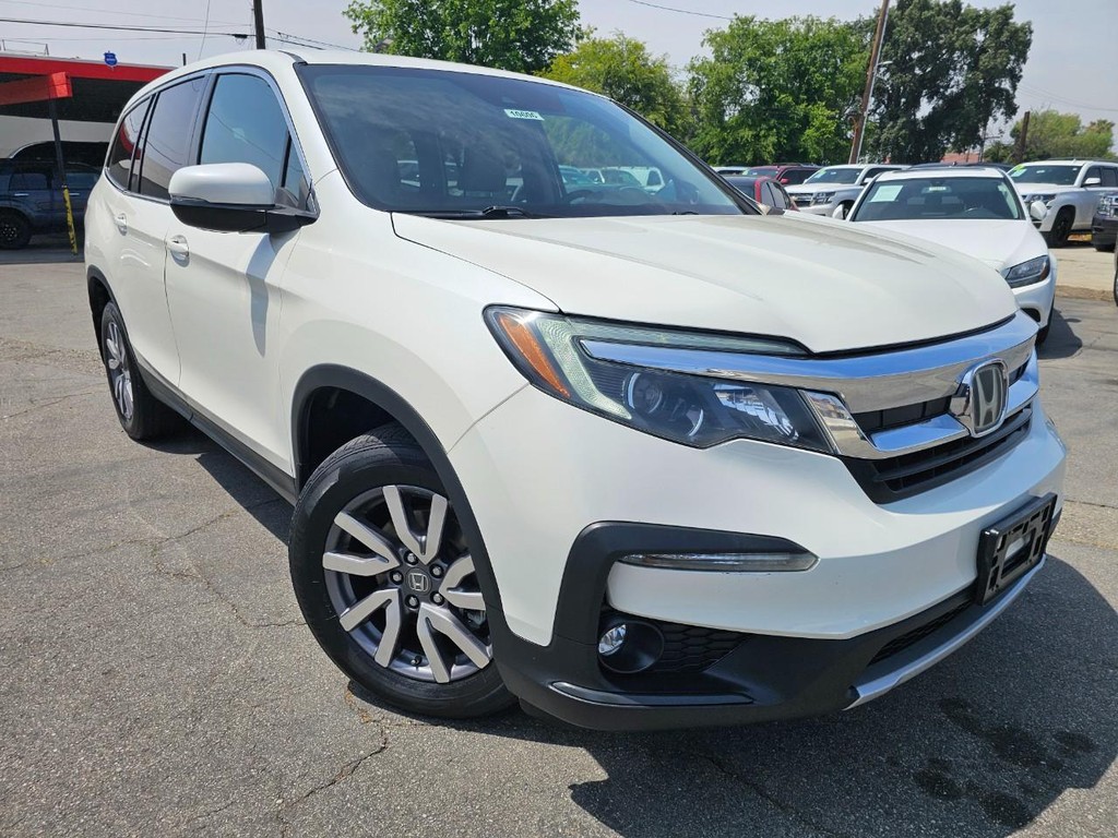Honda Pilot Vehicle Full-screen Gallery Image 8