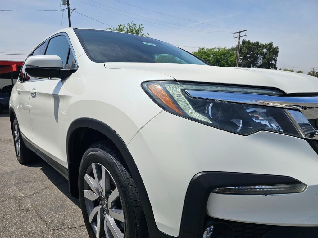 Honda Pilot Vehicle Full-screen Gallery Image 10