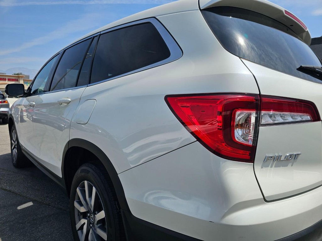 Honda Pilot Vehicle Full-screen Gallery Image 12