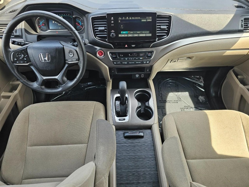 Honda Pilot Vehicle Full-screen Gallery Image 25