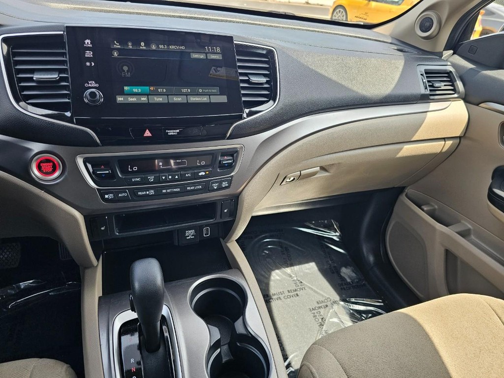 Honda Pilot Vehicle Full-screen Gallery Image 29