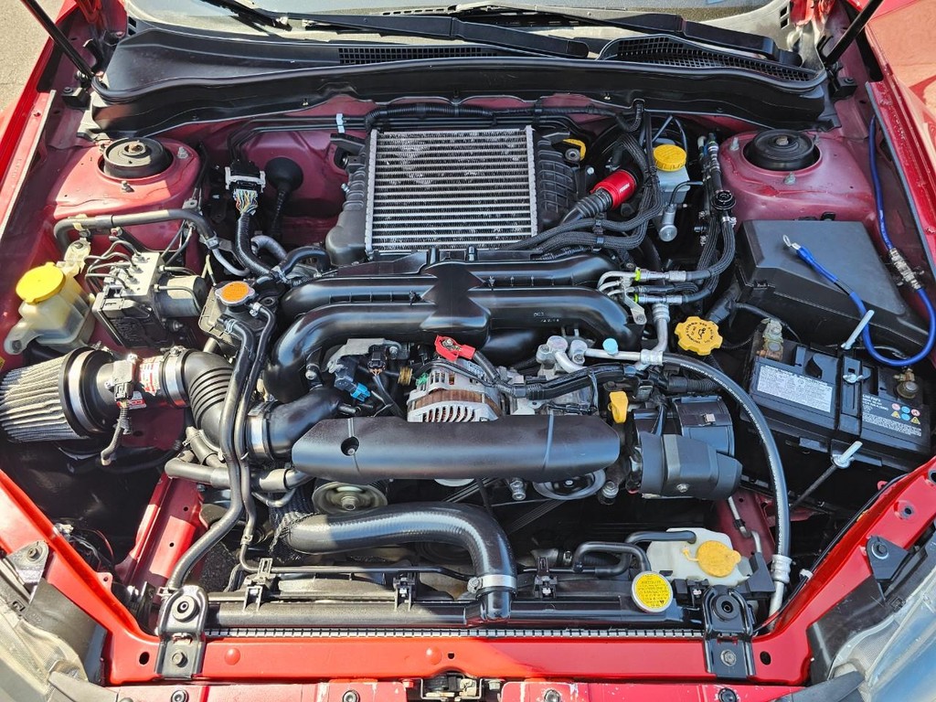 Subaru Impreza Wagon WRX Vehicle Full-screen Gallery Image 32