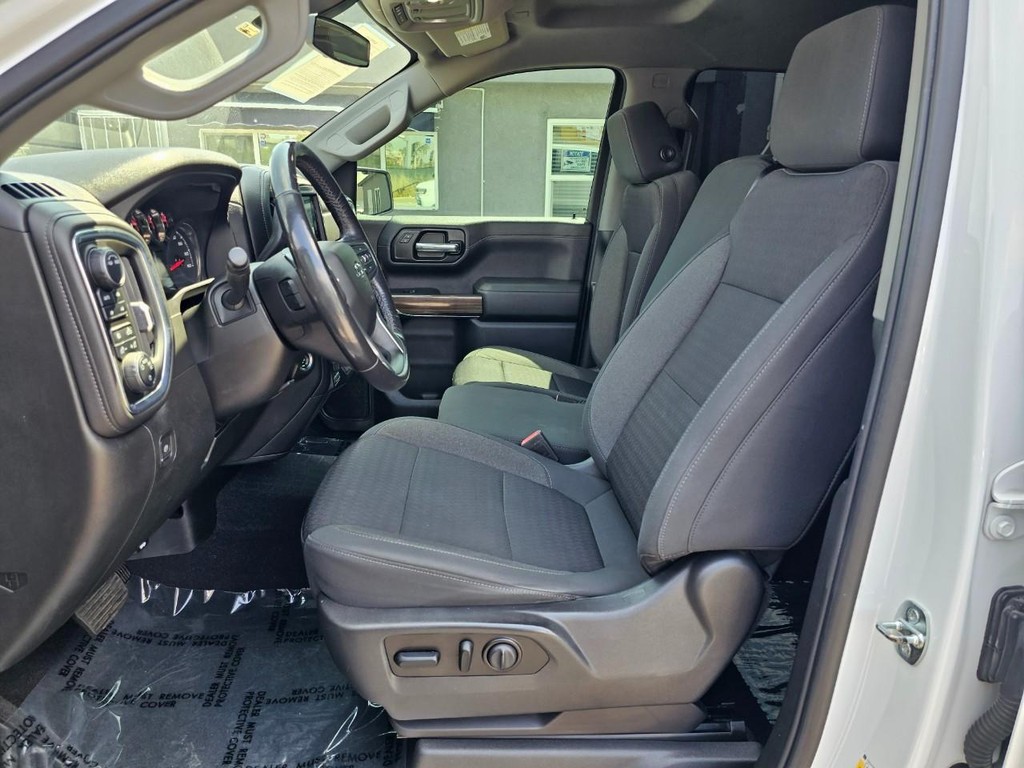 Chevrolet Silverado 1500 Vehicle Full-screen Gallery Image 20