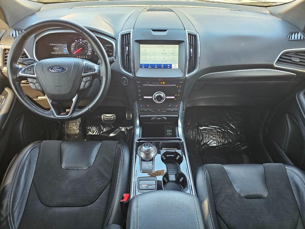 Ford Edge Vehicle Full-screen Gallery Image 27