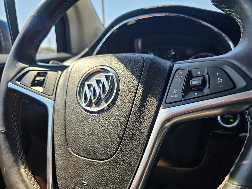 Buick Encore Vehicle Full-screen Gallery Image 20