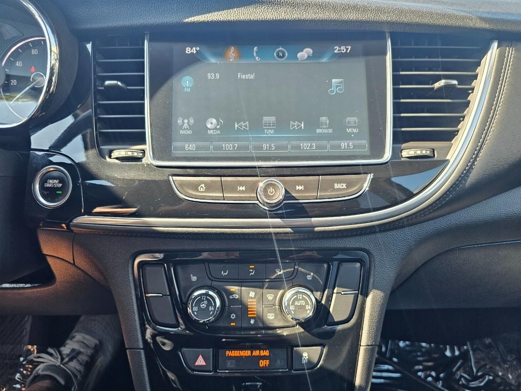 Buick Encore Vehicle Full-screen Gallery Image 22