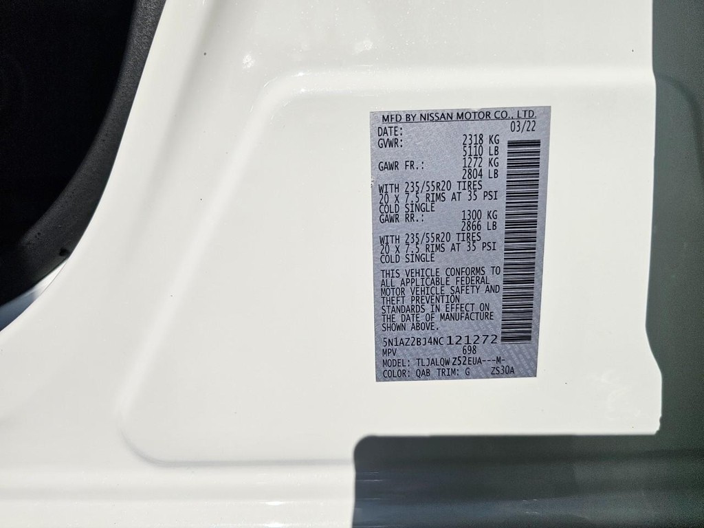 Nissan Murano Vehicle Full-screen Gallery Image 38