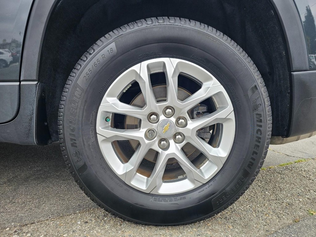 Chevrolet Traverse Vehicle Full-screen Gallery Image 16