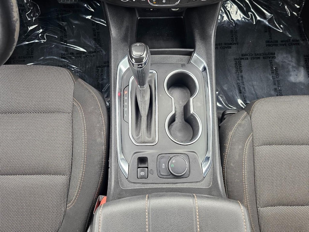 Chevrolet Traverse Vehicle Full-screen Gallery Image 31