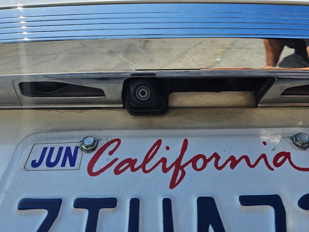 Honda Odyssey Vehicle Full-screen Gallery Image 14