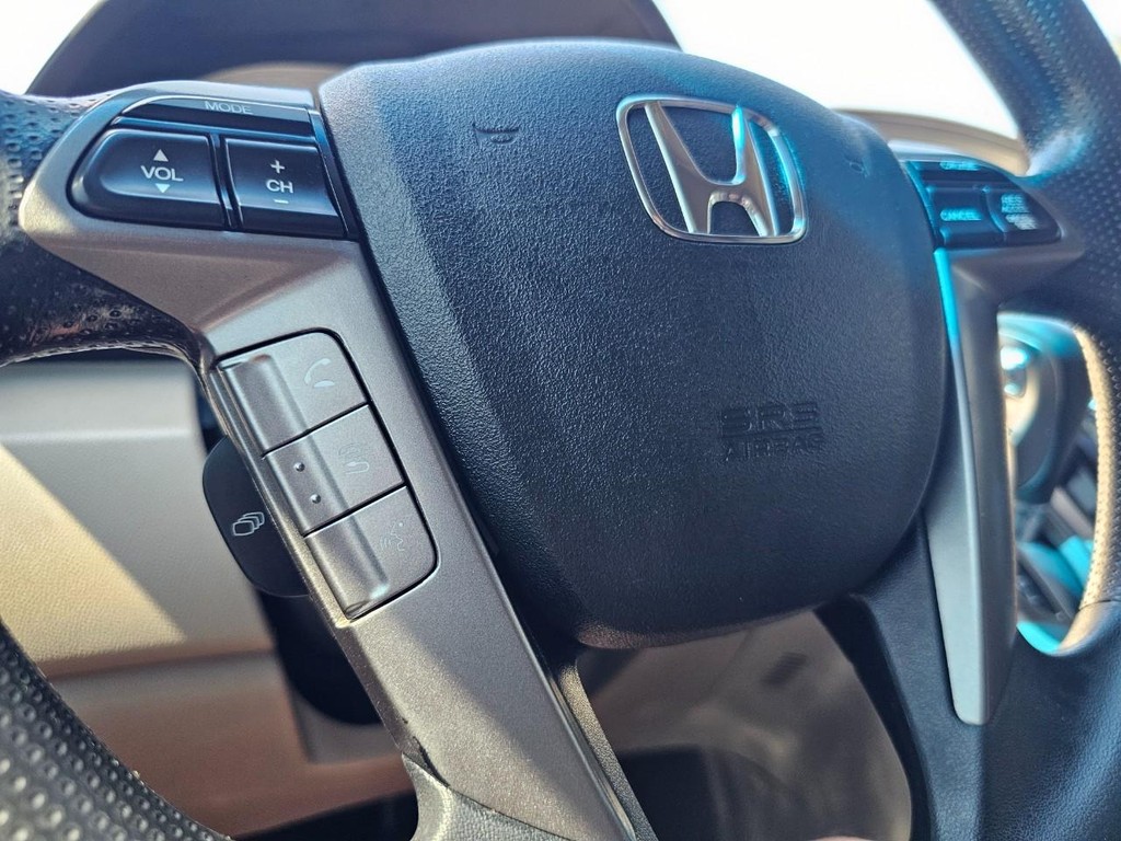 Honda Odyssey Vehicle Full-screen Gallery Image 19