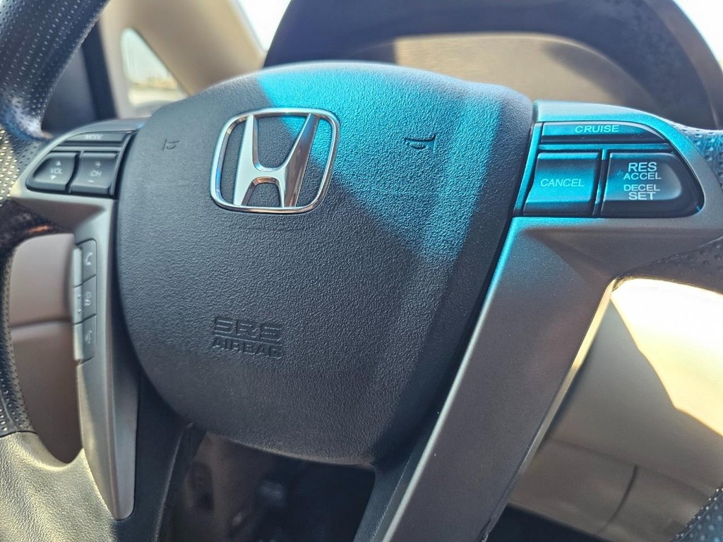 Honda Odyssey Vehicle Full-screen Gallery Image 20