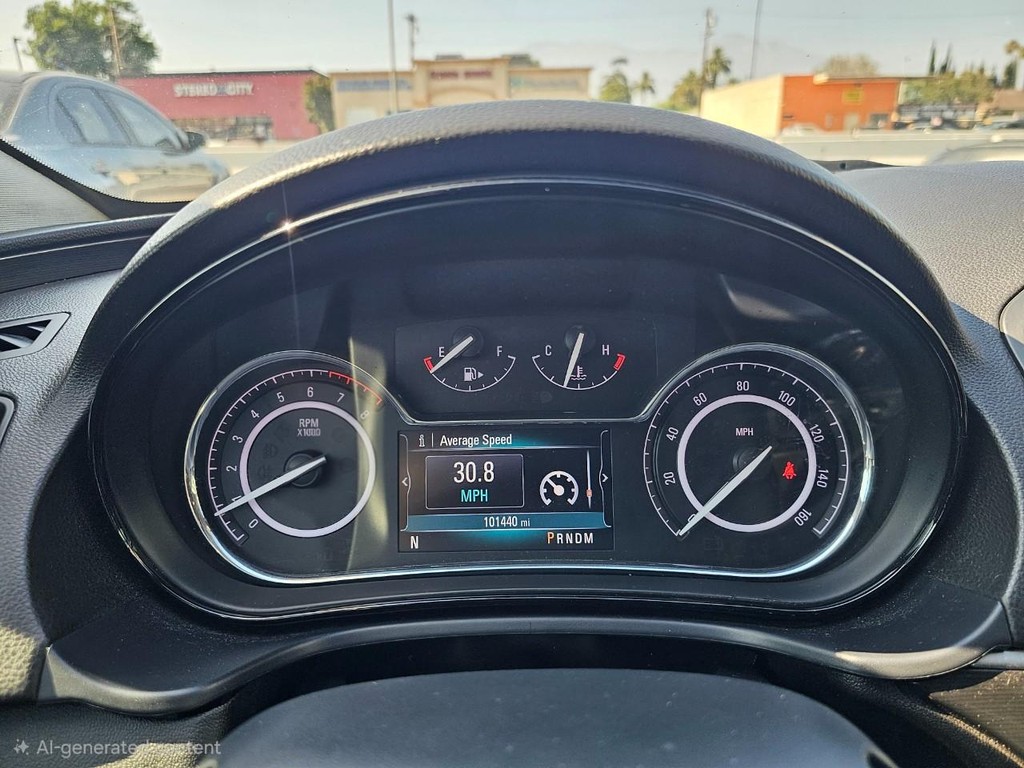Buick Regal Vehicle Full-screen Gallery Image 17