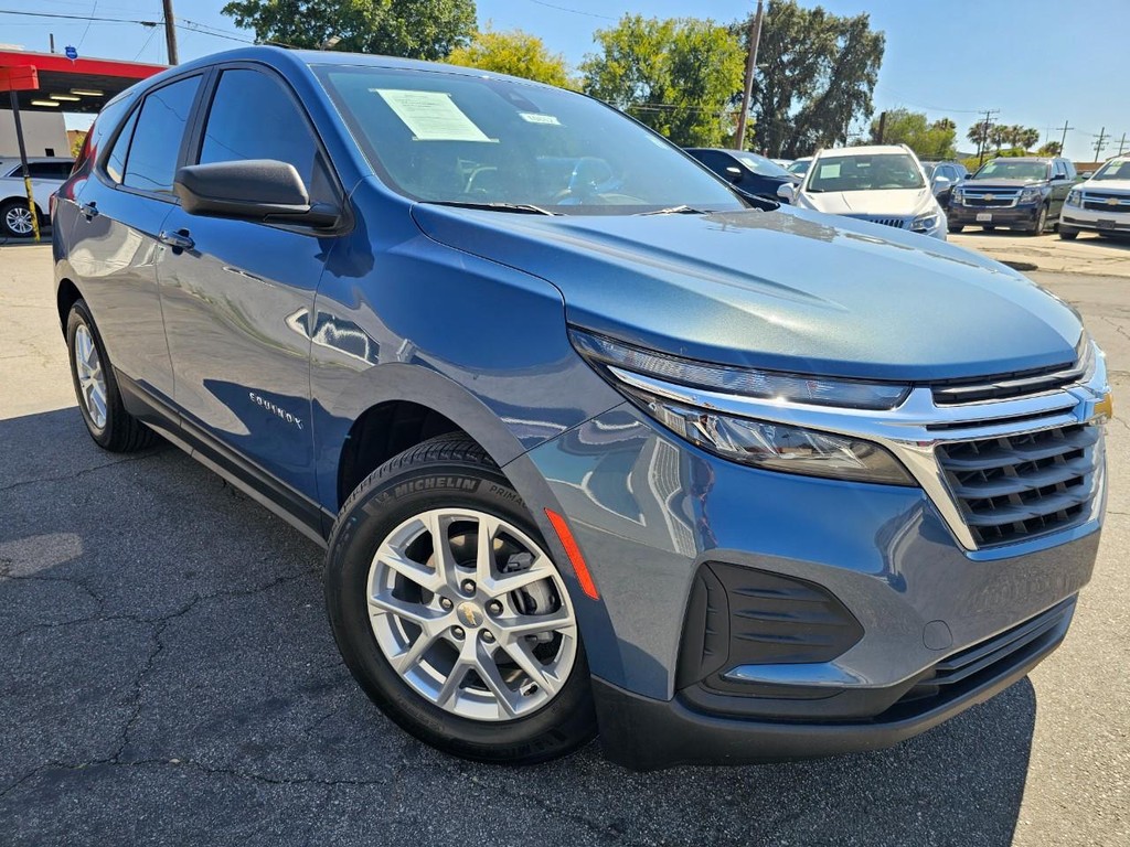 Chevrolet Equinox Vehicle Full-screen Gallery Image 7
